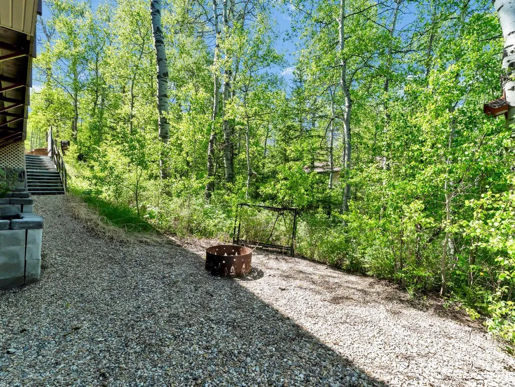 26 6 Avenue Rural Cypress County AB T0J1C0