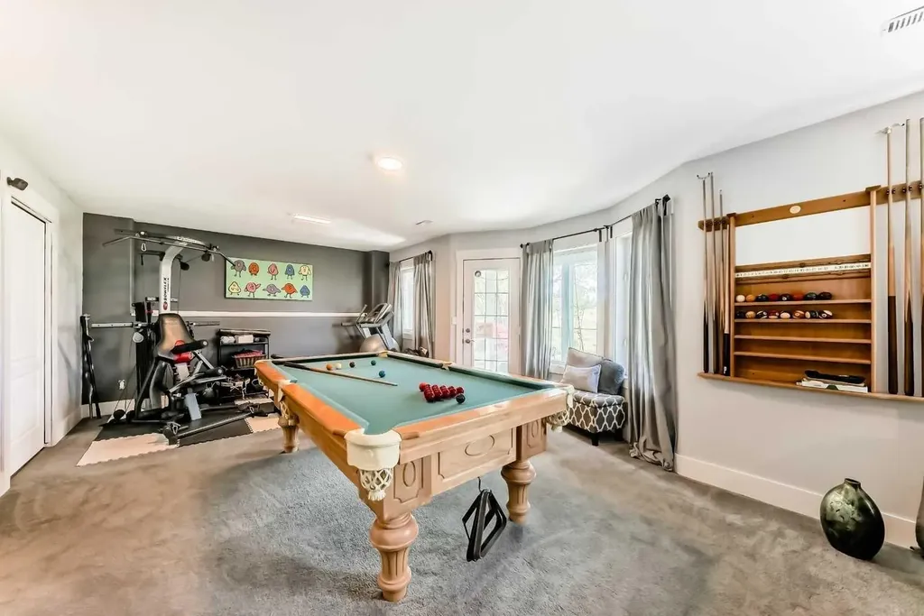 37 Lakeside Greens Close Chestermere AB T1X 1C2