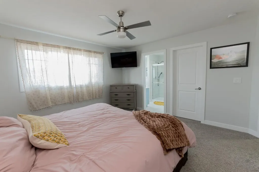 8841 85a Avenue Grande Prairie AB T8X 0R5