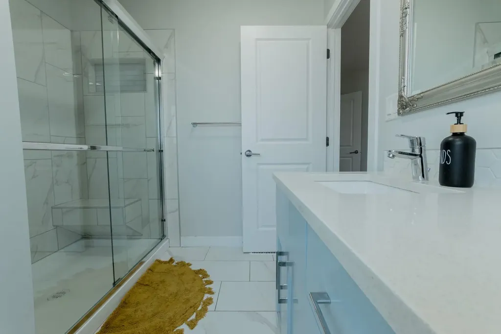 8841 85a Avenue Grande Prairie AB T8X 0R5