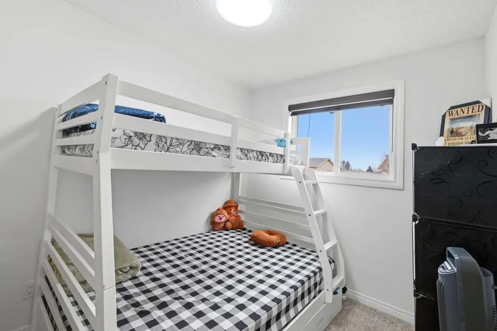 172 Castlebrook Road NE Calgary AB T3J 1P1