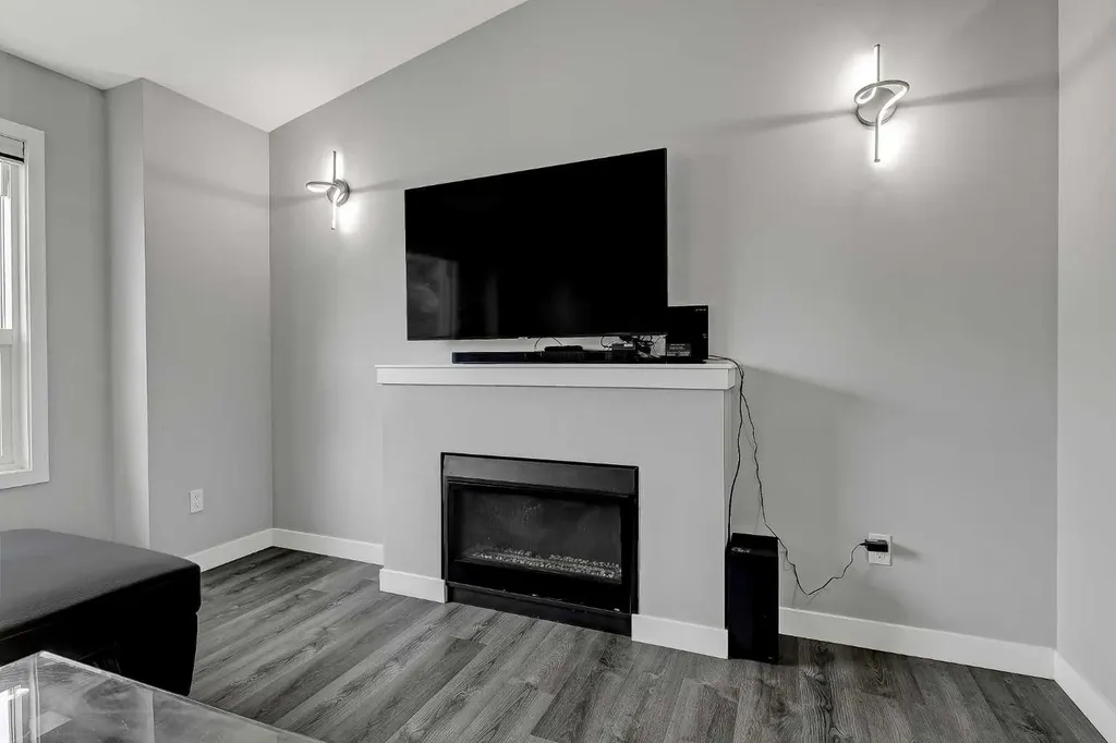 9638 112 Avenue Grande Prairie AB T8V 3B8