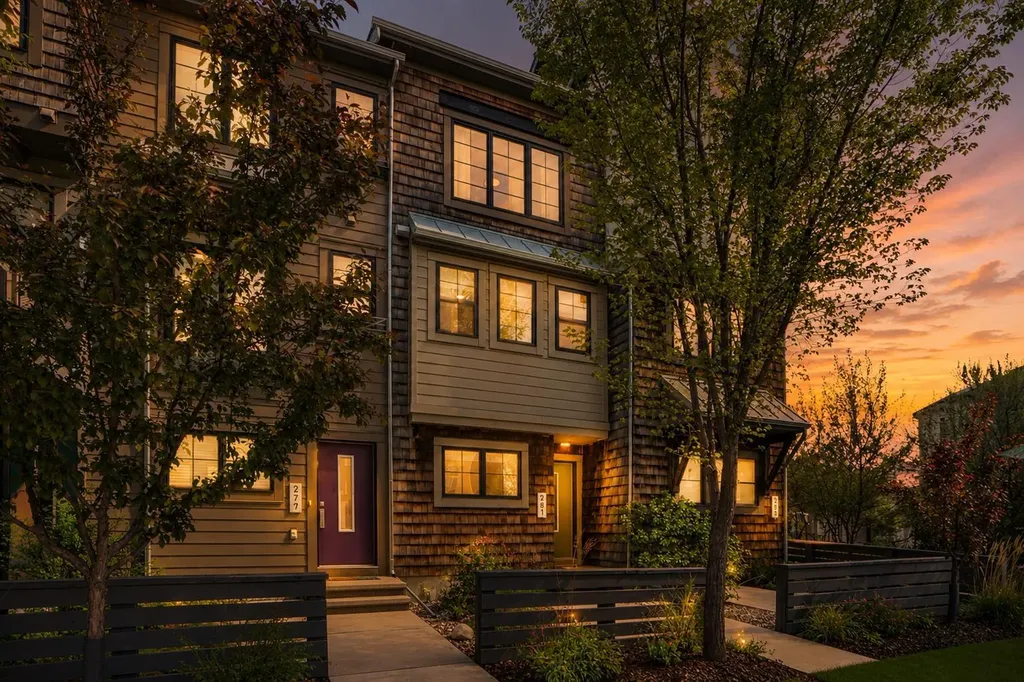 281 Walden Drive SE Calgary AB t2x0y4