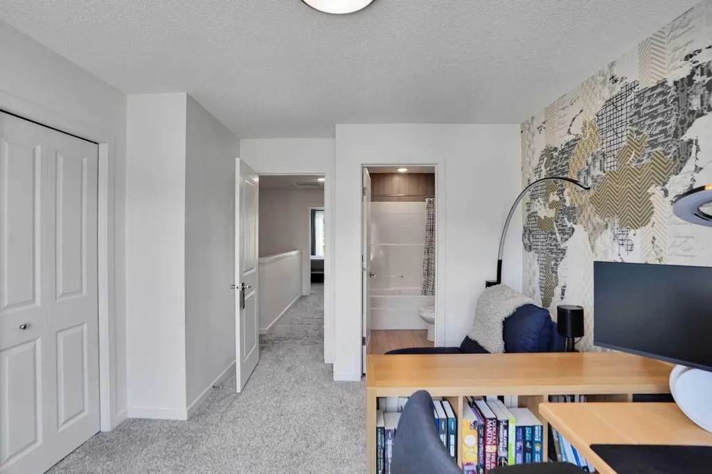 281 Walden Drive SE Calgary AB t2x0y4