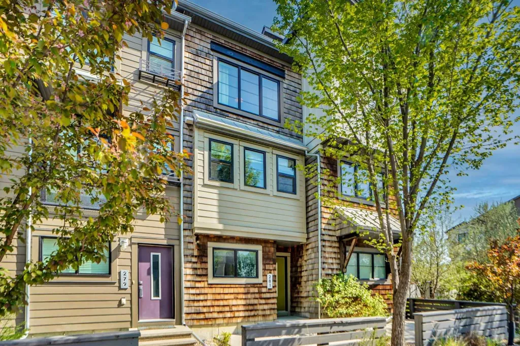 281 Walden Drive SE Calgary AB t2x0y4