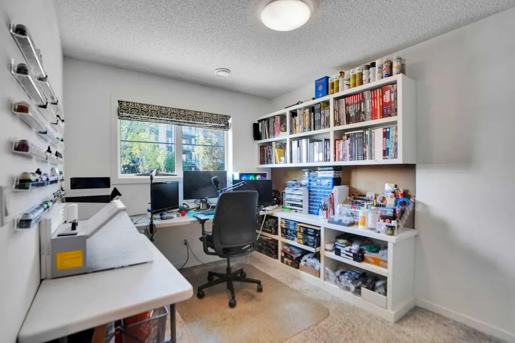 281 Walden Drive SE Calgary AB t2x0y4