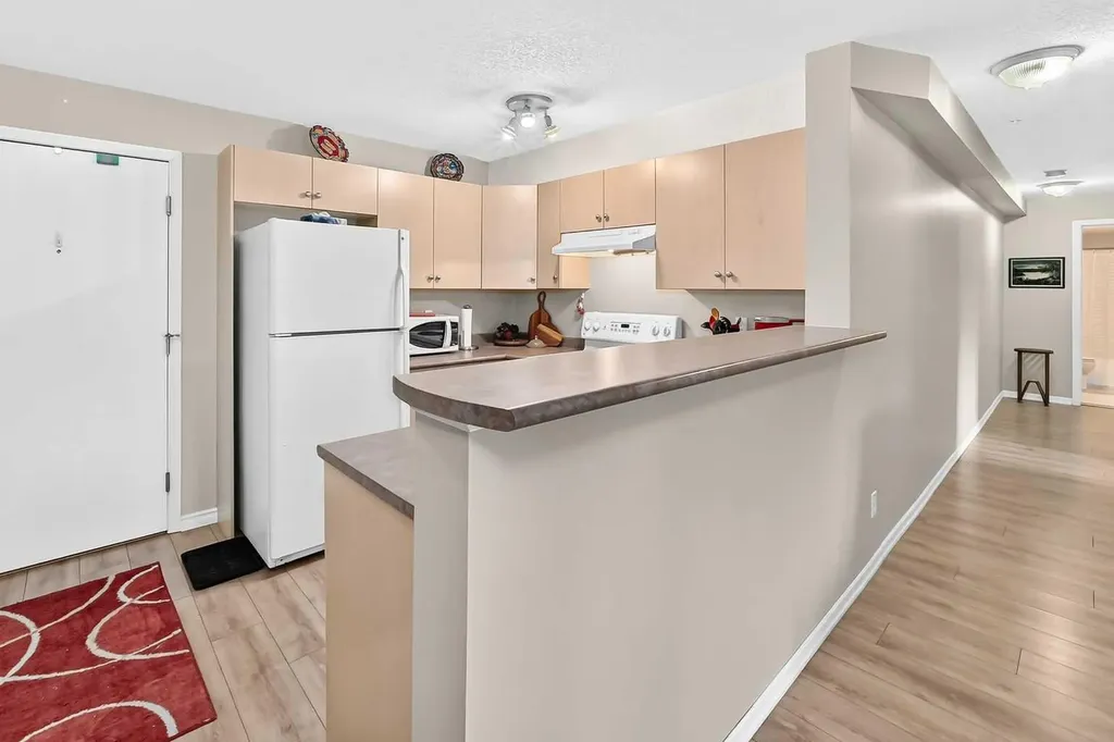2395 Eversyde Avenue SW Calgary AB T3A 5H6