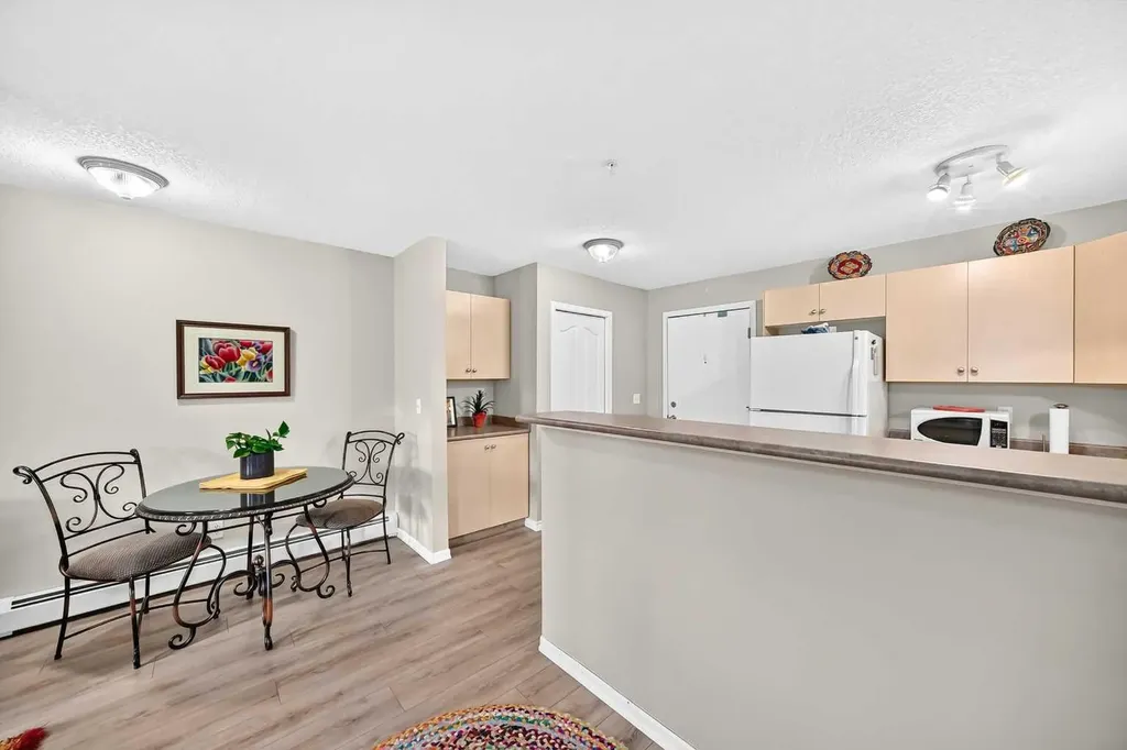 2395 Eversyde Avenue SW Calgary AB T3A 5H6