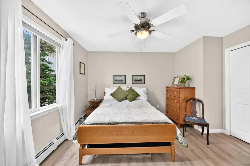 2395 Eversyde Avenue SW Calgary AB T3A 5H6