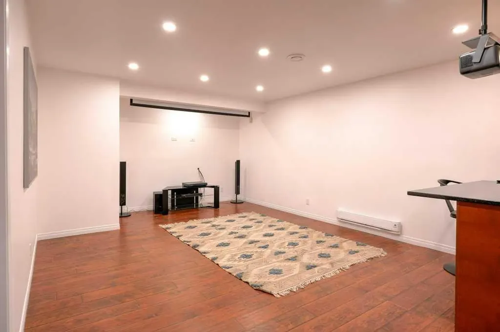 282 Chapalina Terrace SE Calgary AB T2X 0B2