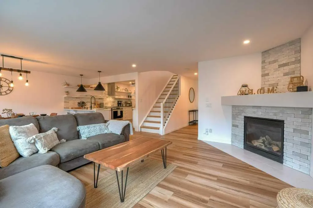 282 Chapalina Terrace SE Calgary AB T2X 0B2
