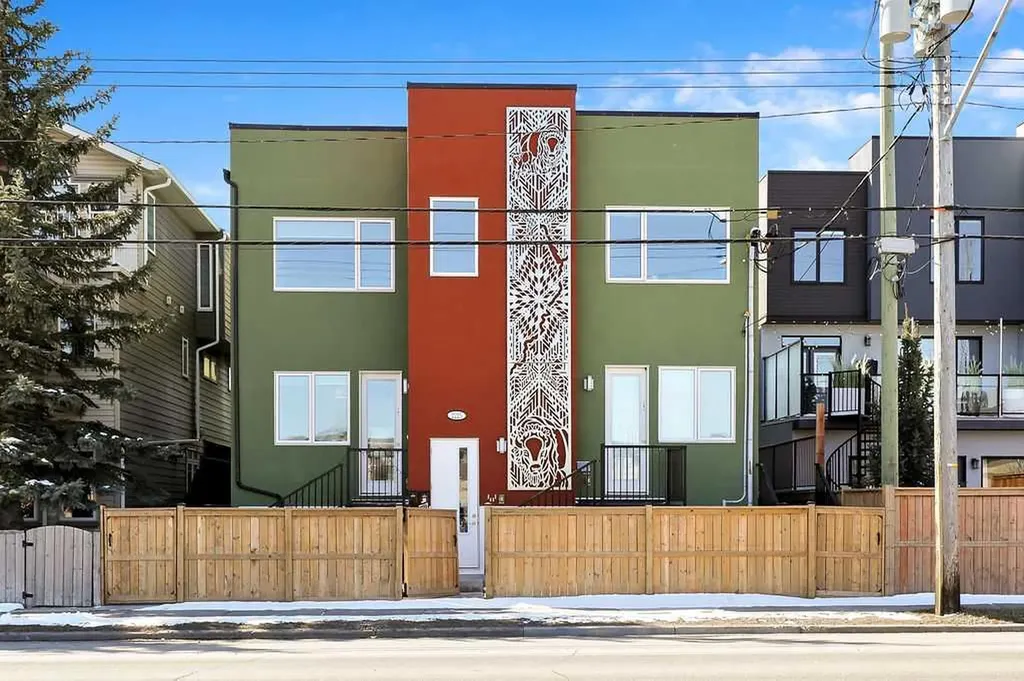 2226 Westmount Road NW Calgary AB T2N 3N4