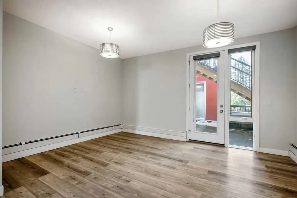 2226 Westmount Road NW Calgary AB T2N 3N4