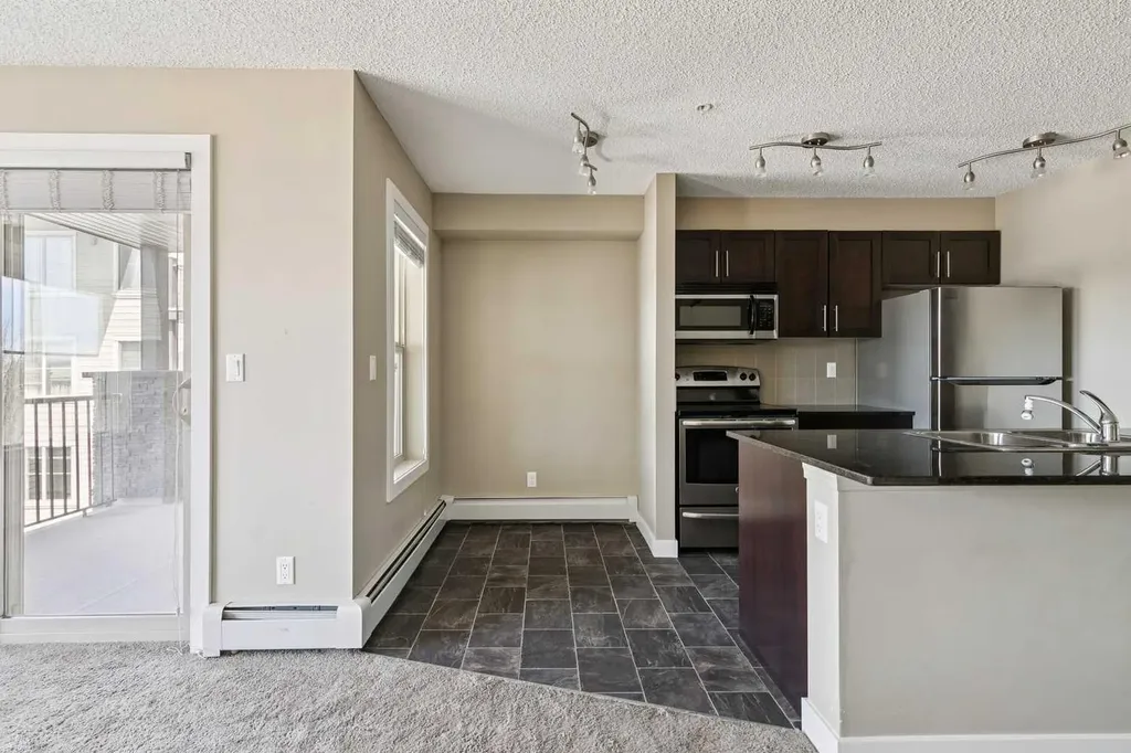 625 Glenbow Drive Cochrane AB T4C 1E8