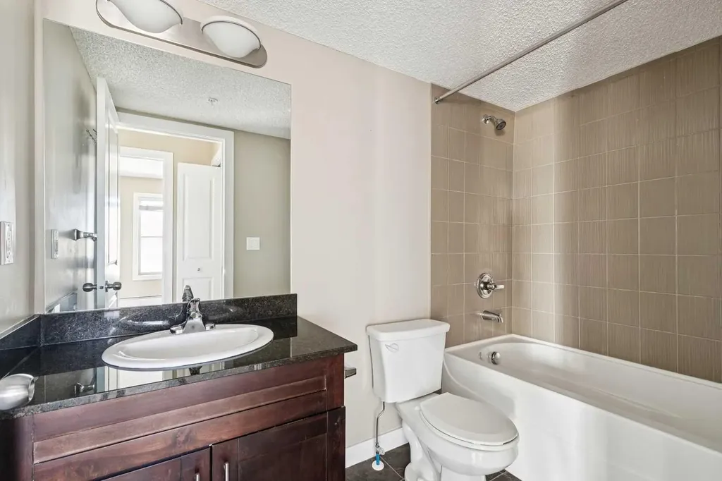 625 Glenbow Drive Cochrane AB T4C 1E8