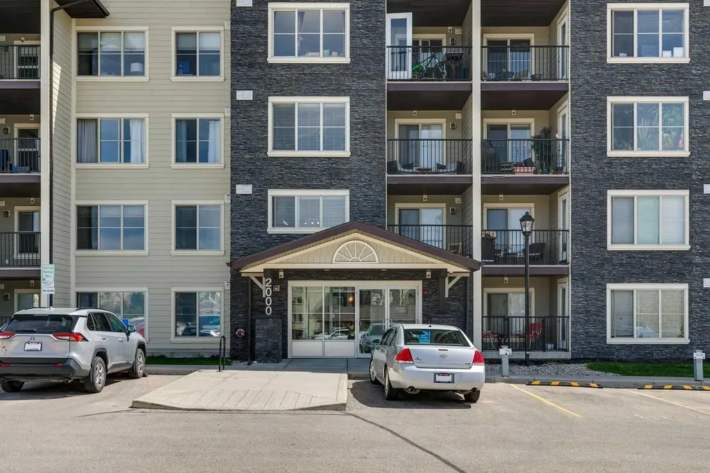 625 Glenbow Drive Cochrane AB T4C 1E8