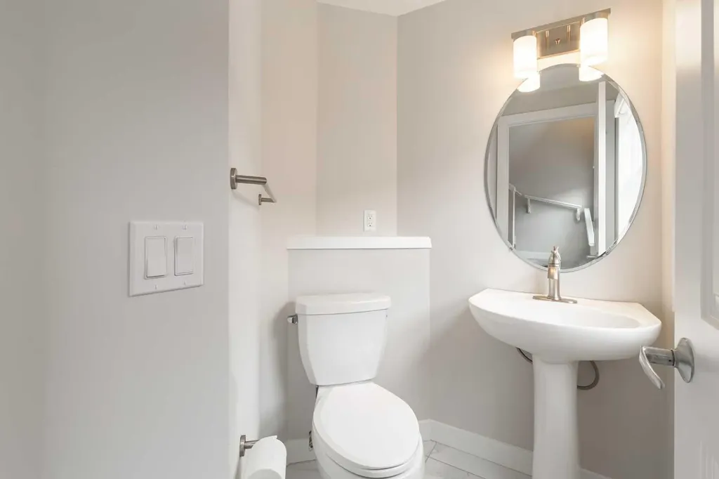 206 Aspen Hills Villas SW Calgary AB t3h 0H8