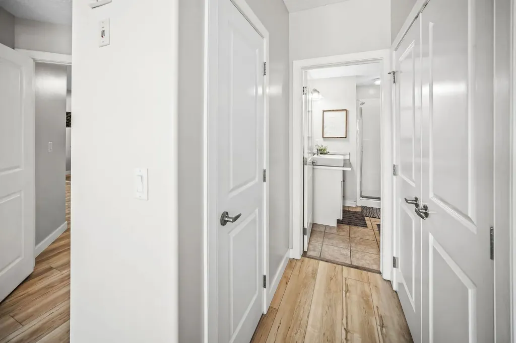 1800 14a Street SW Calgary AB T2T 6K3