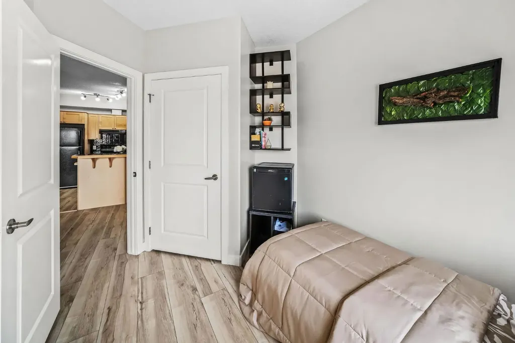 1800 14a Street SW Calgary AB T2T 6K3