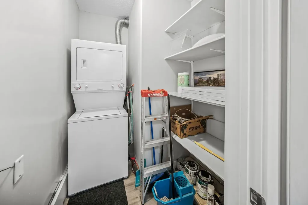 1800 14a Street SW Calgary AB T2T 6K3
