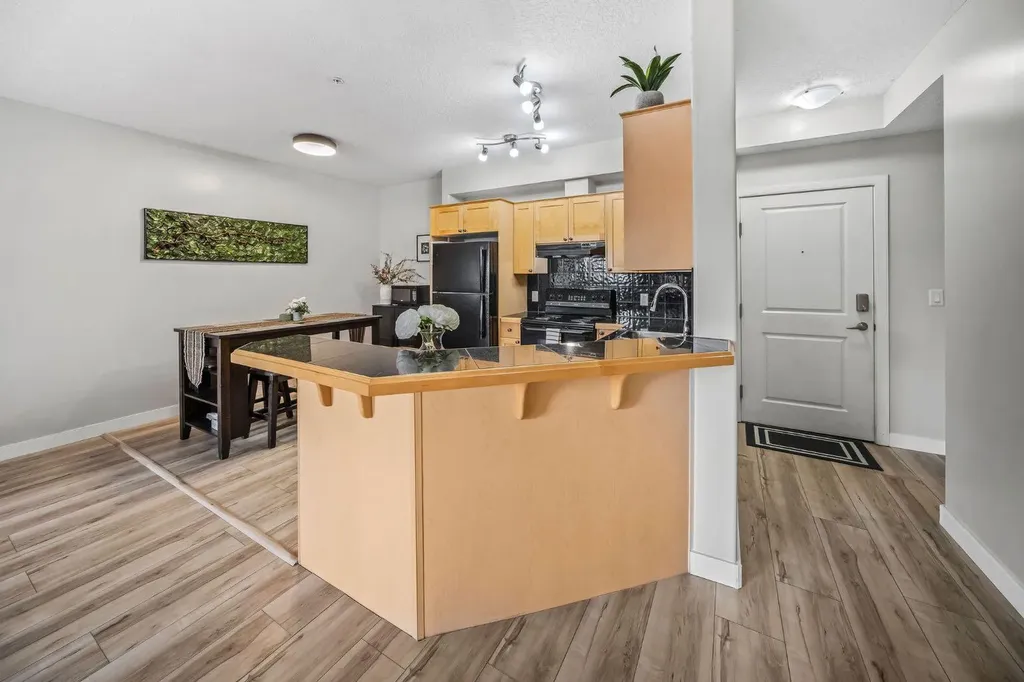 1800 14a Street SW Calgary AB T2T 6K3