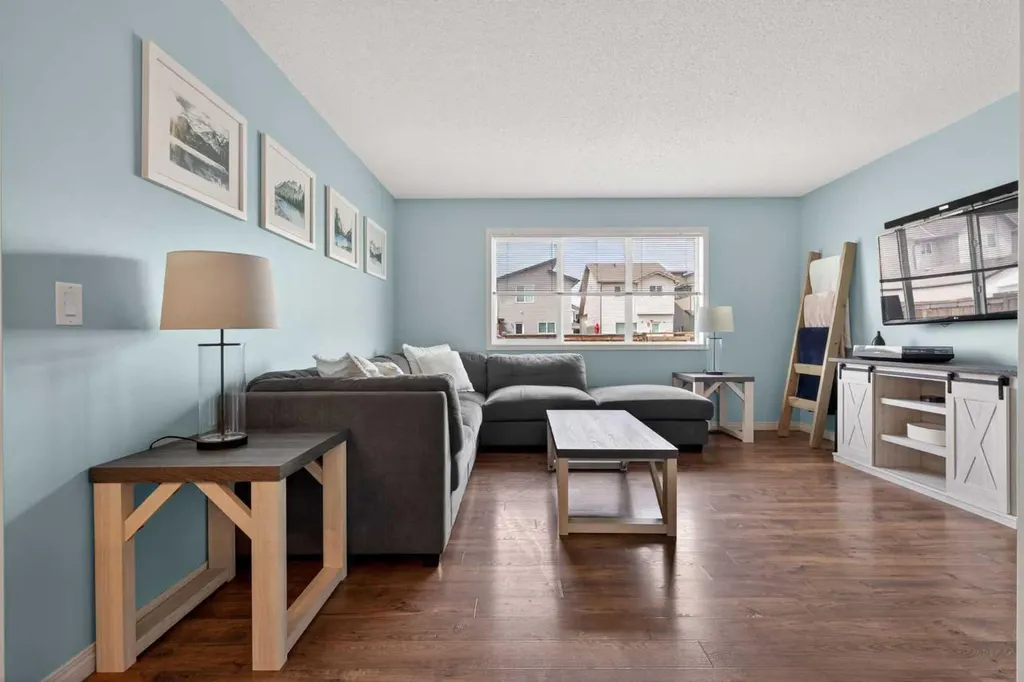 183 Copperpond Street SE Calgary AB T2Z 5B5