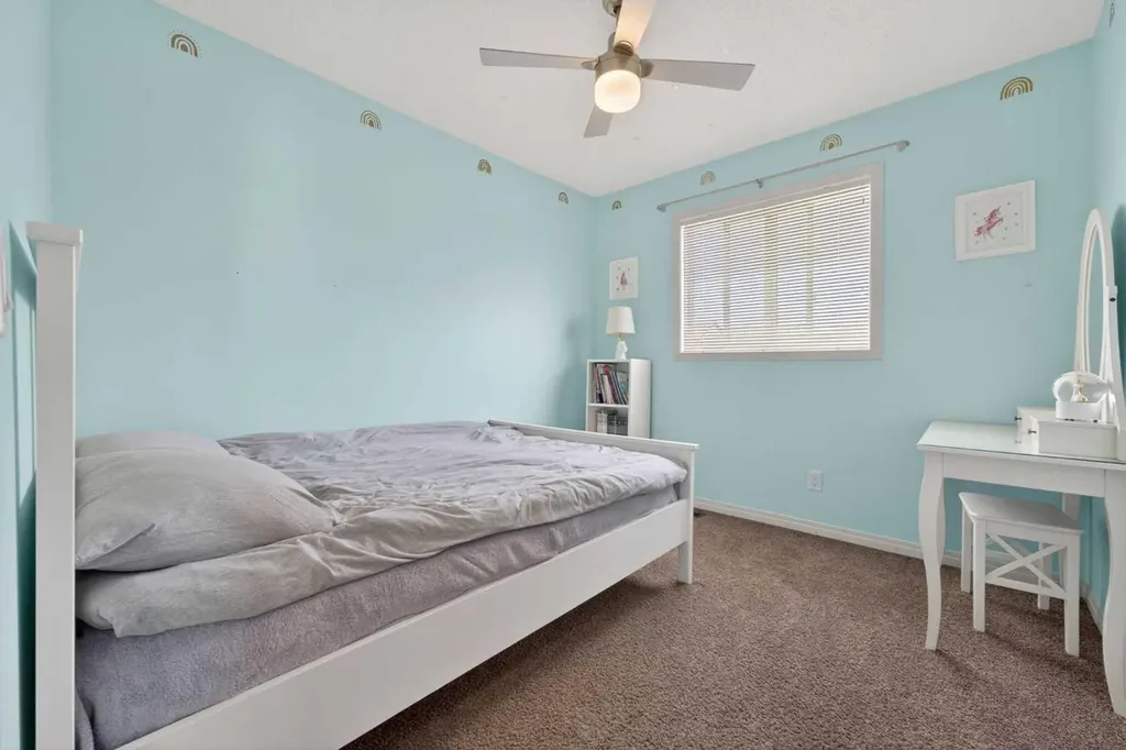 183 Copperpond Street SE Calgary AB T2Z 5B5