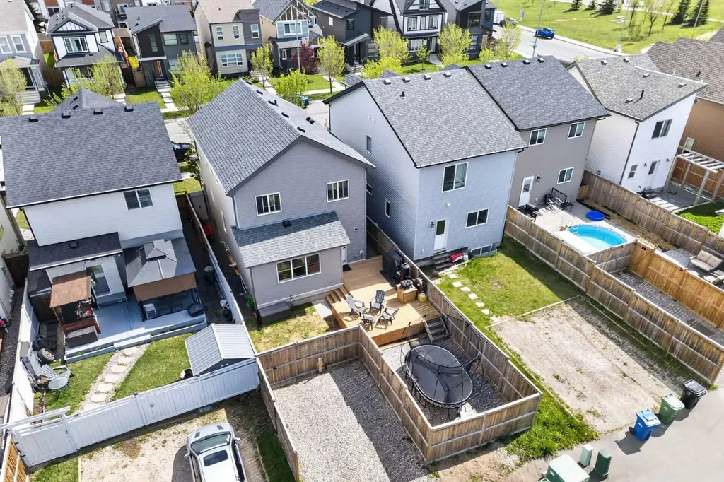 183 Copperpond Street SE Calgary AB T2Z 5B5