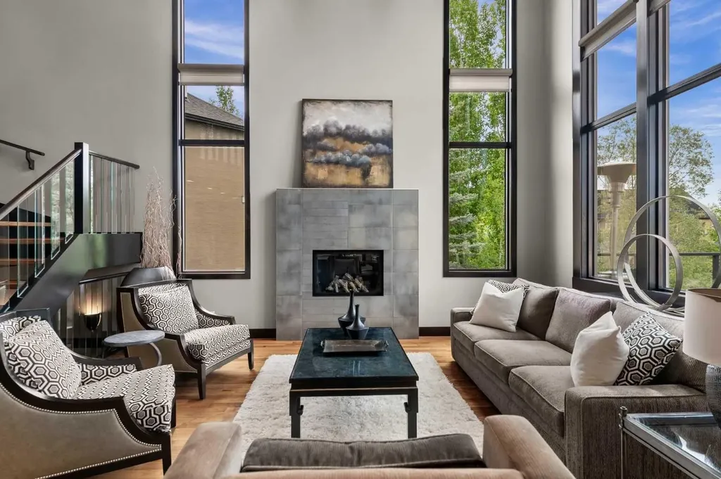 29 Quarry Court SE Calgary AB T2C 5E5