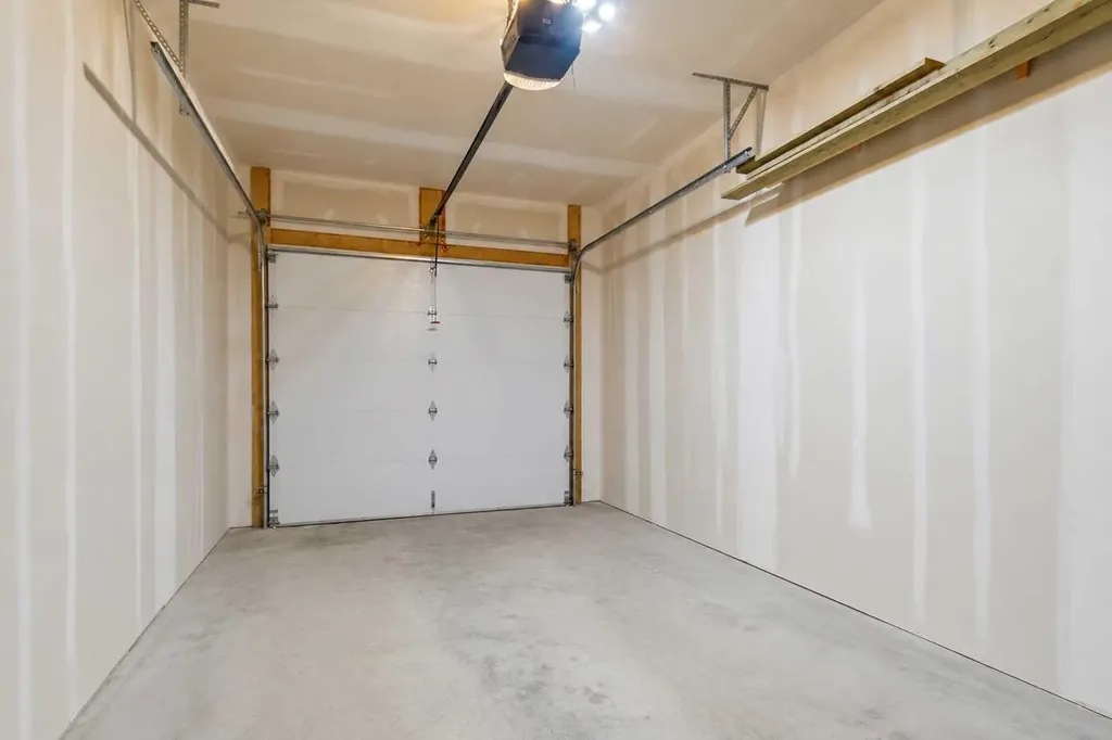 121 Sandpiper Road Fort Mcmurray AB T9K0L9