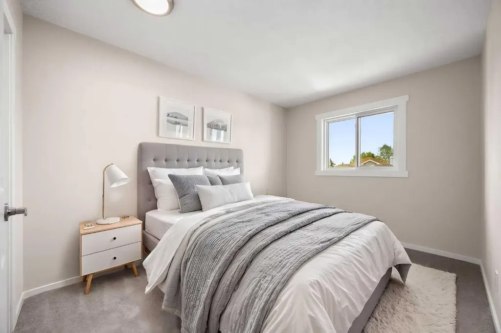53 Riverview Close Cochrane AB T4C 1K7