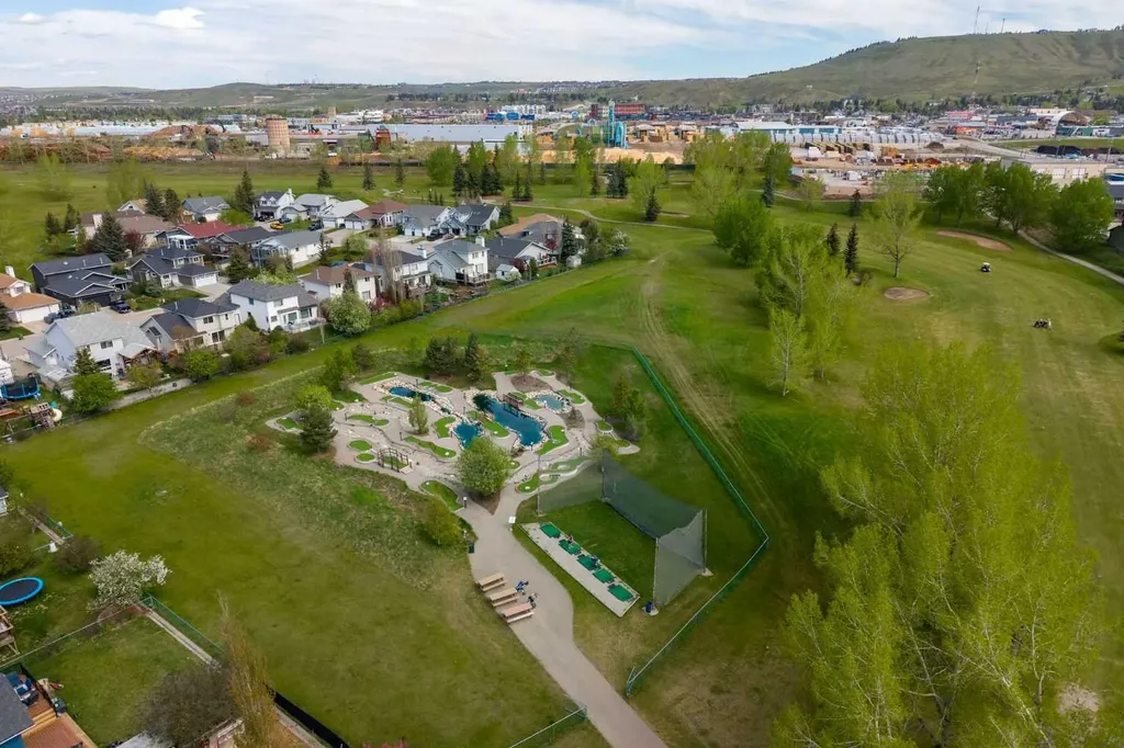 53 Riverview Close Cochrane AB T4C 1K7
