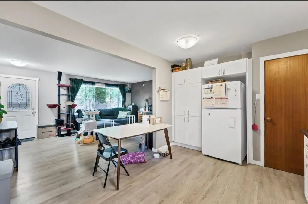 794 Black Boulevard NW Medicine Hat AB T1A 7B4
