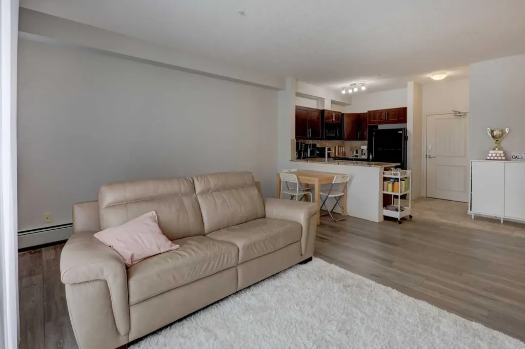 1540 Sherwood Boulevard NW Calgary AB T3R 0K5