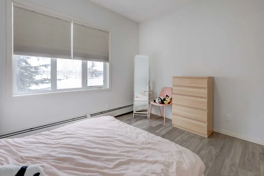 1540 Sherwood Boulevard NW Calgary AB T3R 0K5