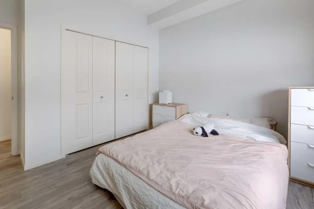 1540 Sherwood Boulevard NW Calgary AB T3R 0K5