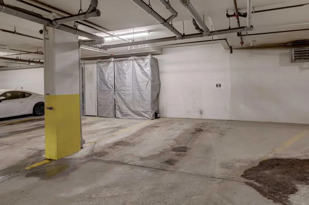 1540 Sherwood Boulevard NW Calgary AB T3R 0K5