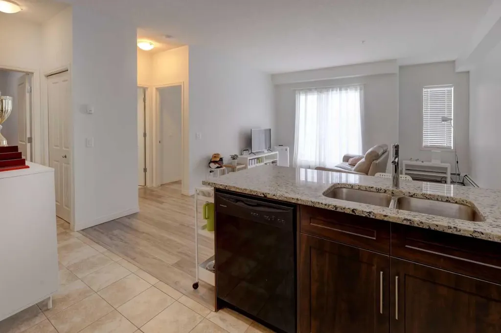 1540 Sherwood Boulevard NW Calgary AB T3R 0K5