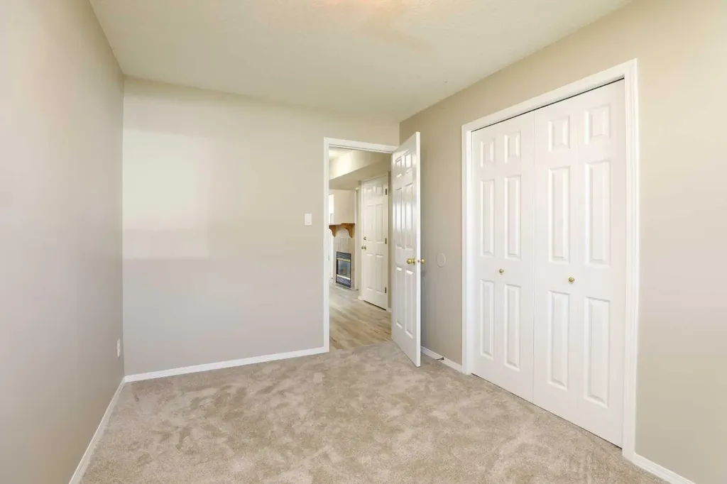 720 Heritage Boulevard W Lethbridge AB T1K 7X2