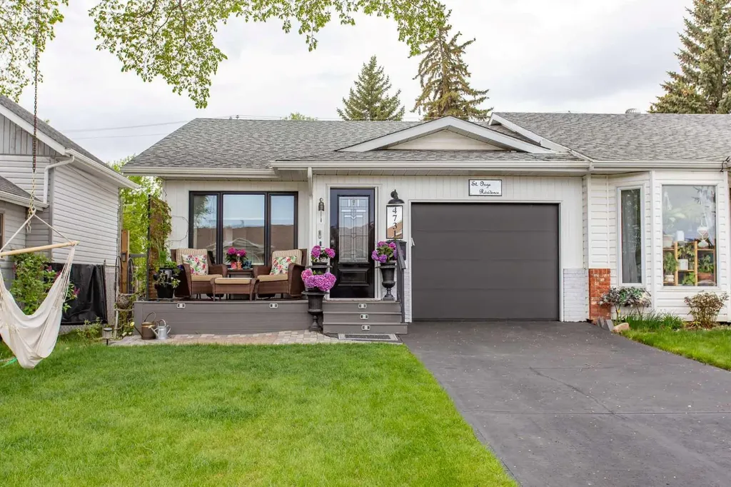 4731 49a Avenue Lacombe AB T4L 1N4