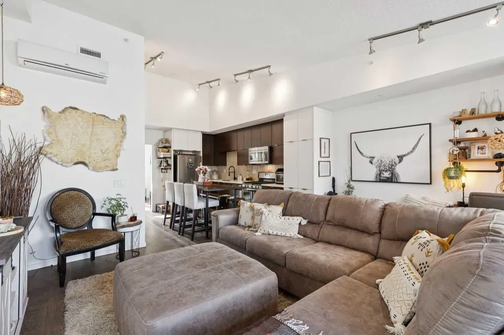 1719 9a Street SW Calgary AB T2T 6S3