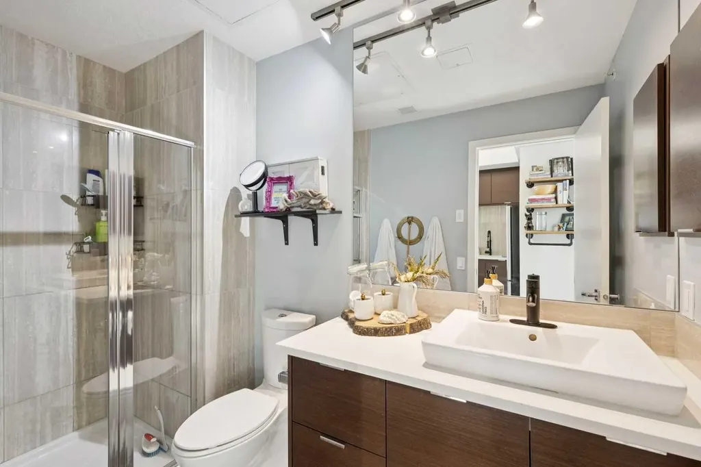 1719 9a Street SW Calgary AB T2T 6S3