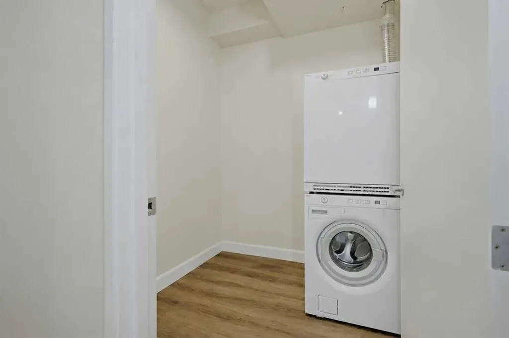 205 Riverfront Avenue SW Calgary AB T2P5K4