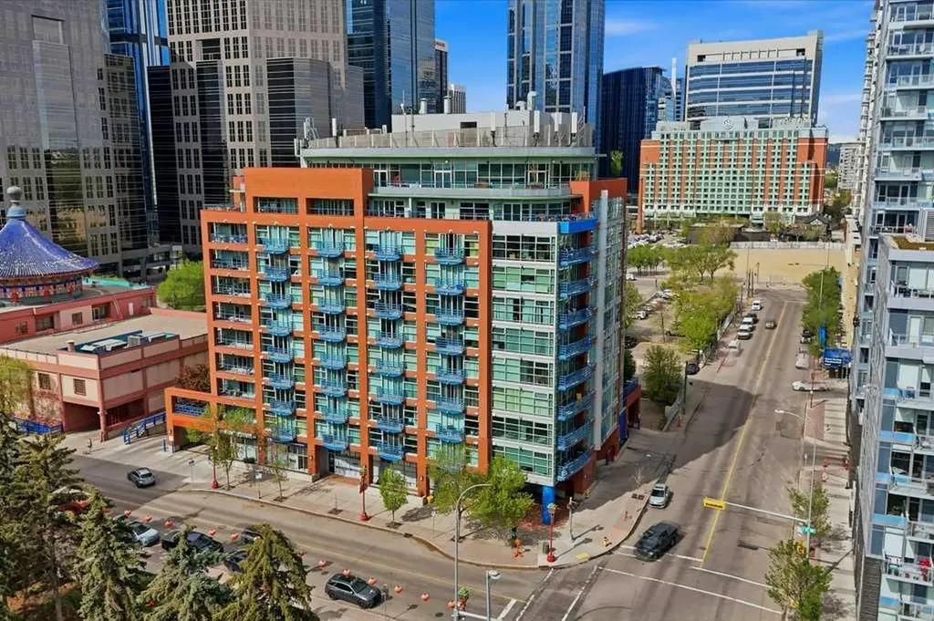 205 Riverfront Avenue SW Calgary AB T2P5K4