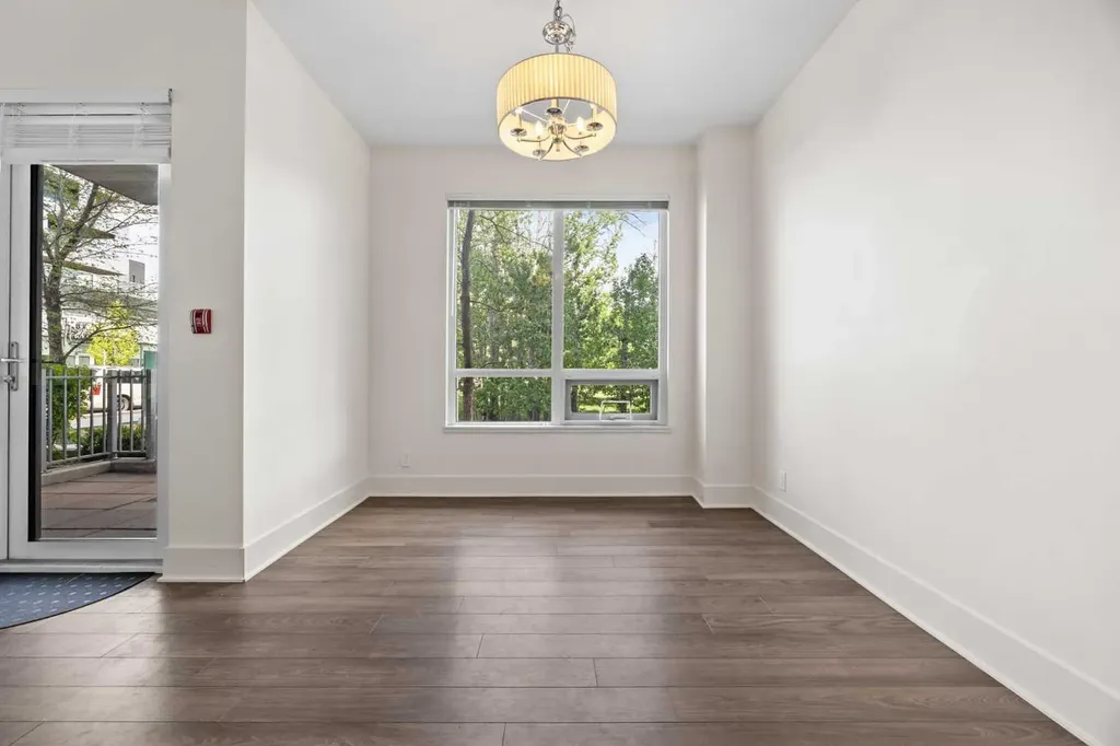 46 9 Street NE Calgary AB T2E 7Y1