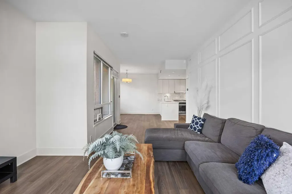 46 9 Street NE Calgary AB T2E 7Y1