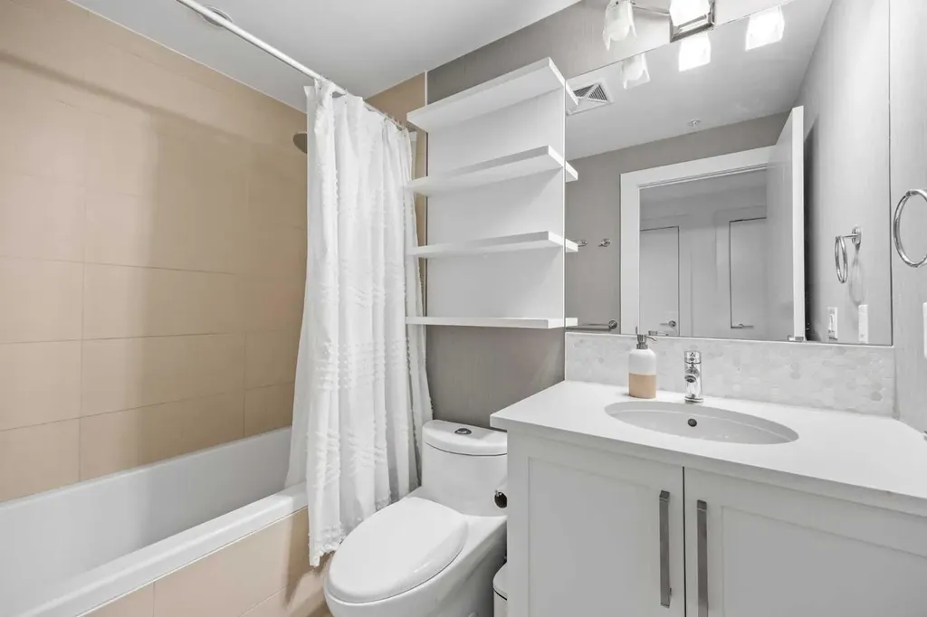 46 9 Street NE Calgary AB T2E 7Y1