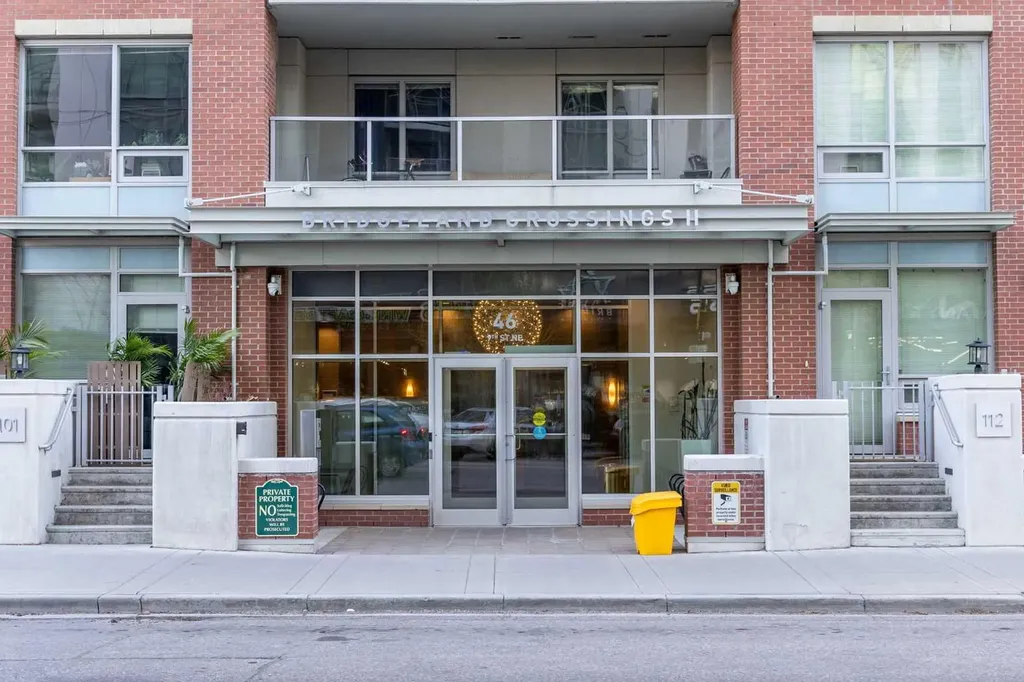 46 9 Street NE Calgary AB T2E 7Y1