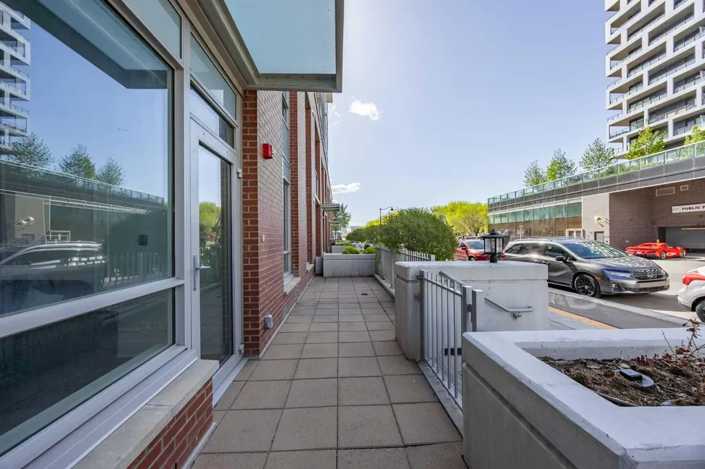 46 9 Street NE Calgary AB T2E 7Y1