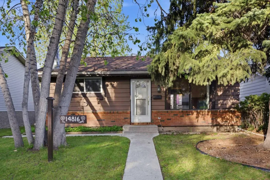 14816 1 Street SE Calgary AB T2X1A1